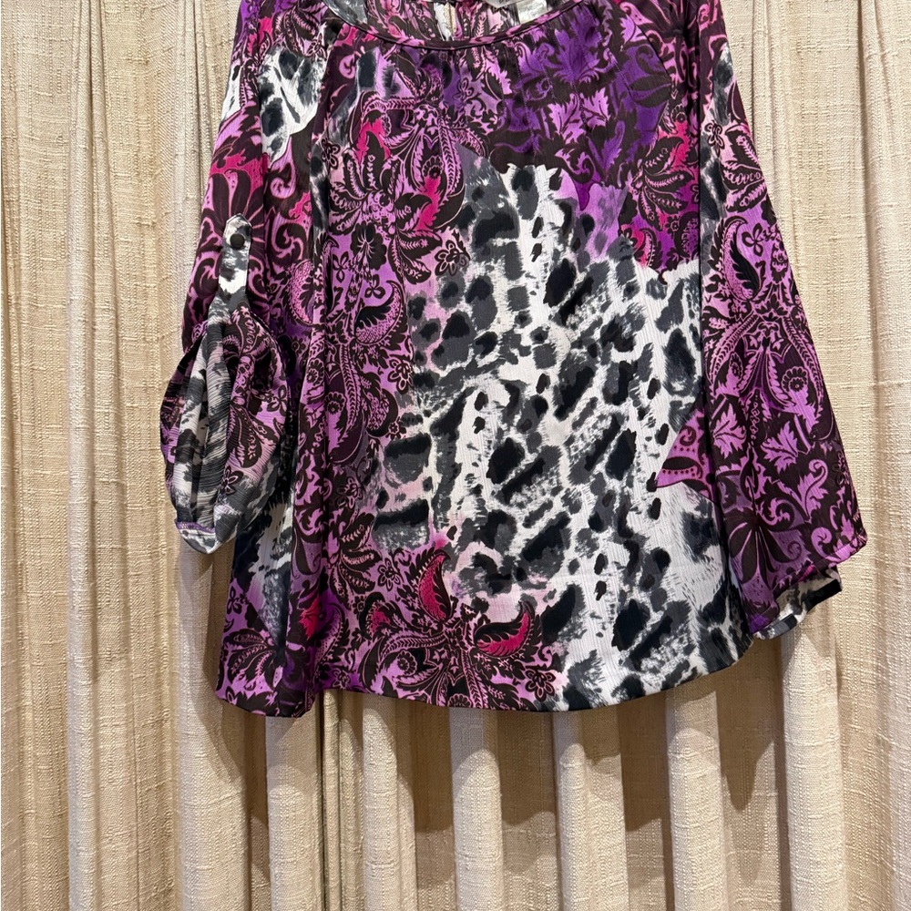 Vibrant Purple and Black Patterned Peter Nygard size 8 Blouse